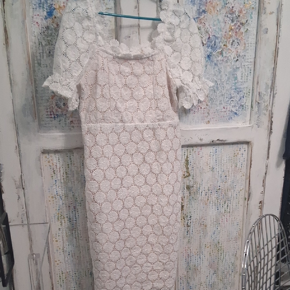 DAISY CROCHET DRESS